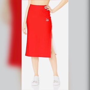 Red and white slit Puma skirt